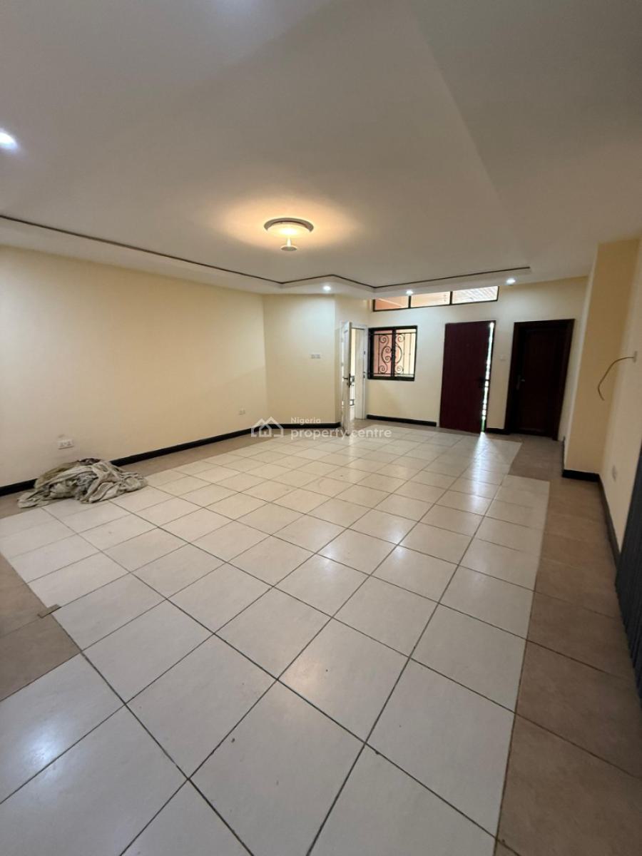 3-bedroom Apartments with Bq, Maitama District, Abuja, Flat / Apartment for Rent