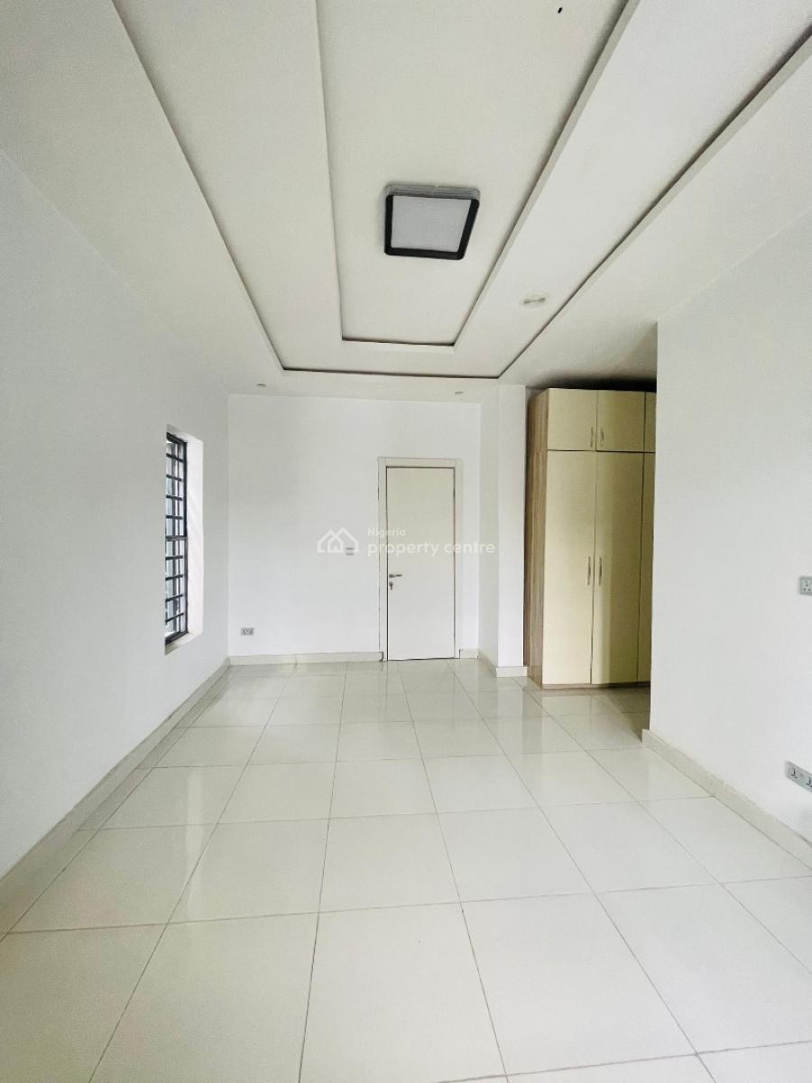 Luxuriously Built 4 Bedroom Semi Detached Duplex Plus Bq, Luxuriously Built 4 Bedroom Semi Detached Duplex Plus Bq, Ikota, Lekki, Lagos, House for Sale