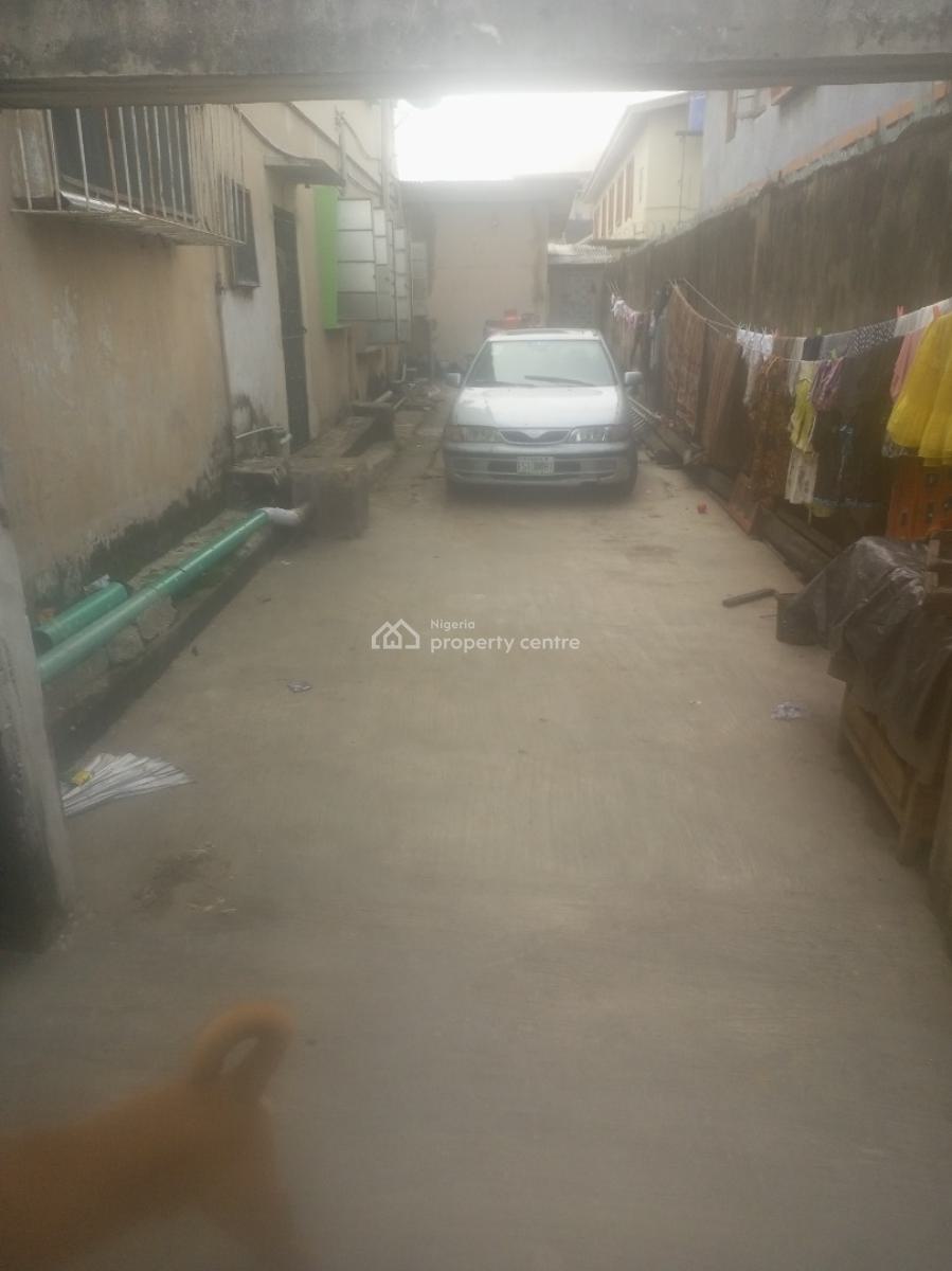 3 Bedroom Flat with Parking, 25 Mabo Street, Surulere, Lagos, Flat / Apartment for Rent