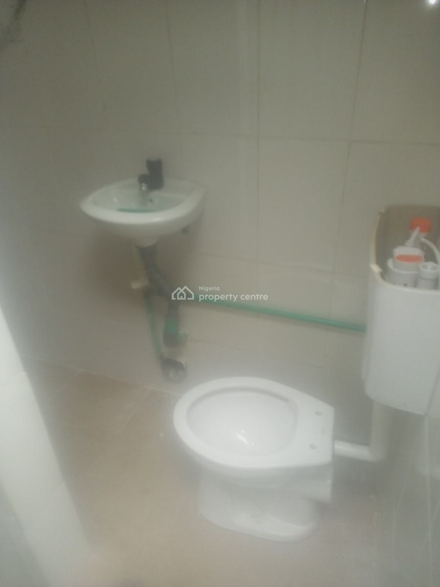 3 Bedroom Flat with Parking, 25 Mabo Street, Surulere, Lagos, Flat / Apartment for Rent