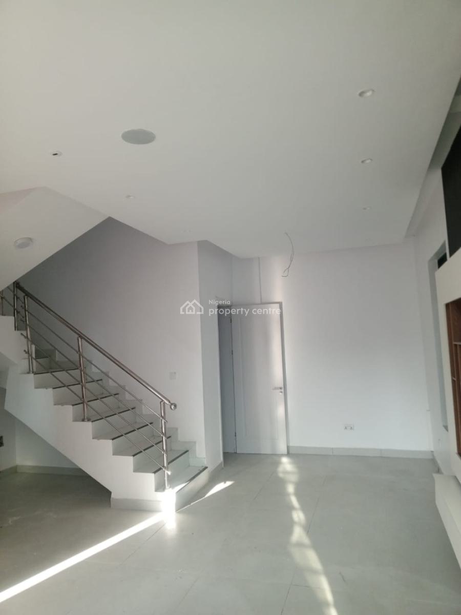 5 Bedrooms Semi Detached Duplex, Adeniyi Honestly Ikeja, Ikeja, Lagos, Semi-detached Duplex for Rent