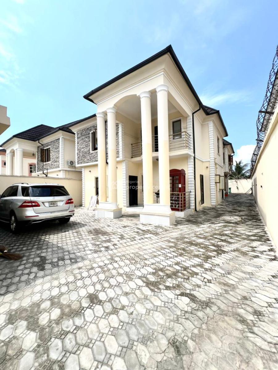 Luxurious 3 Bedroom Semi Detached Duplex with Bq in a Secure Estate, Lekki Phase 1, Lekki, Lagos, Semi-detached Duplex for Rent