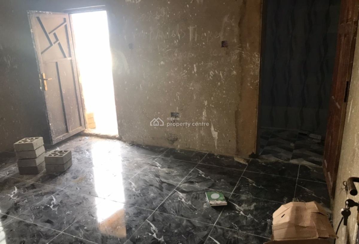 Very Big, Spacious Newly Built Self Contain, Abule Ijesha, Yaba, Lagos, Self Contain (single Rooms) for Rent