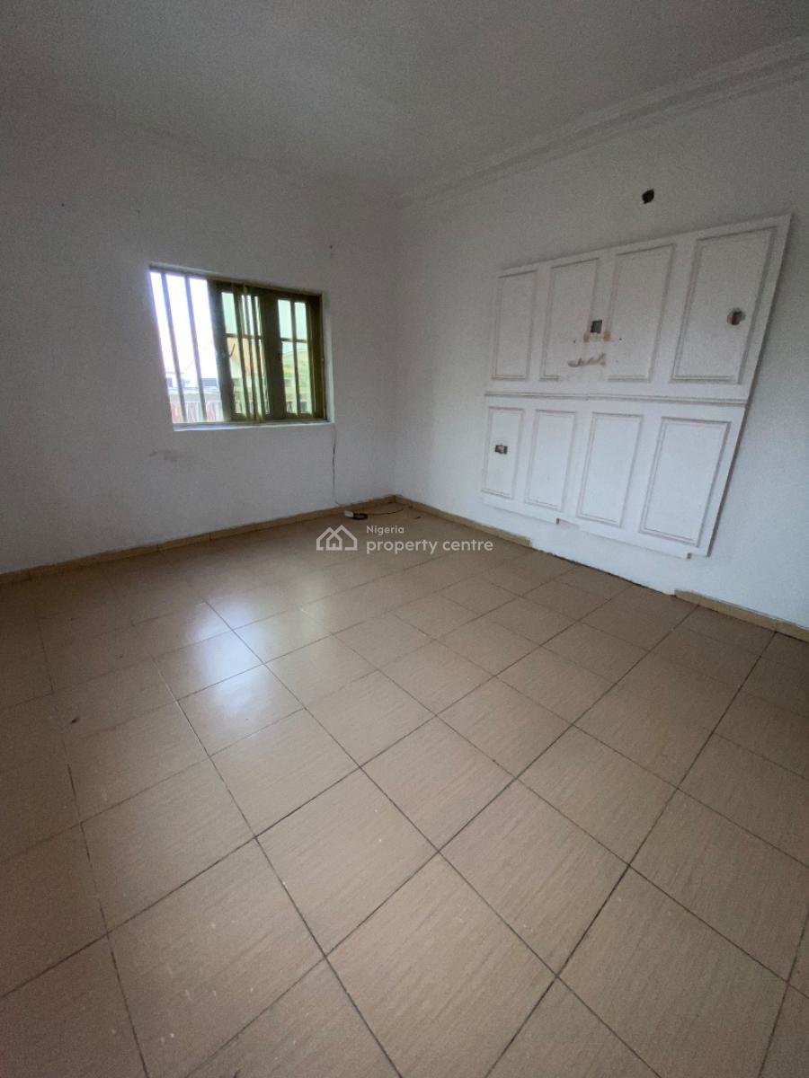 Standard Two Bedrooms Flat, Lekki, Lagos, Flat / Apartment for Rent