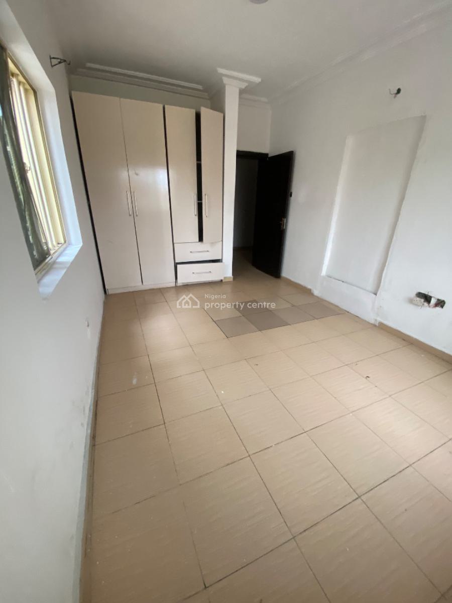 Standard Two Bedrooms Flat, Lekki, Lagos, Flat / Apartment for Rent