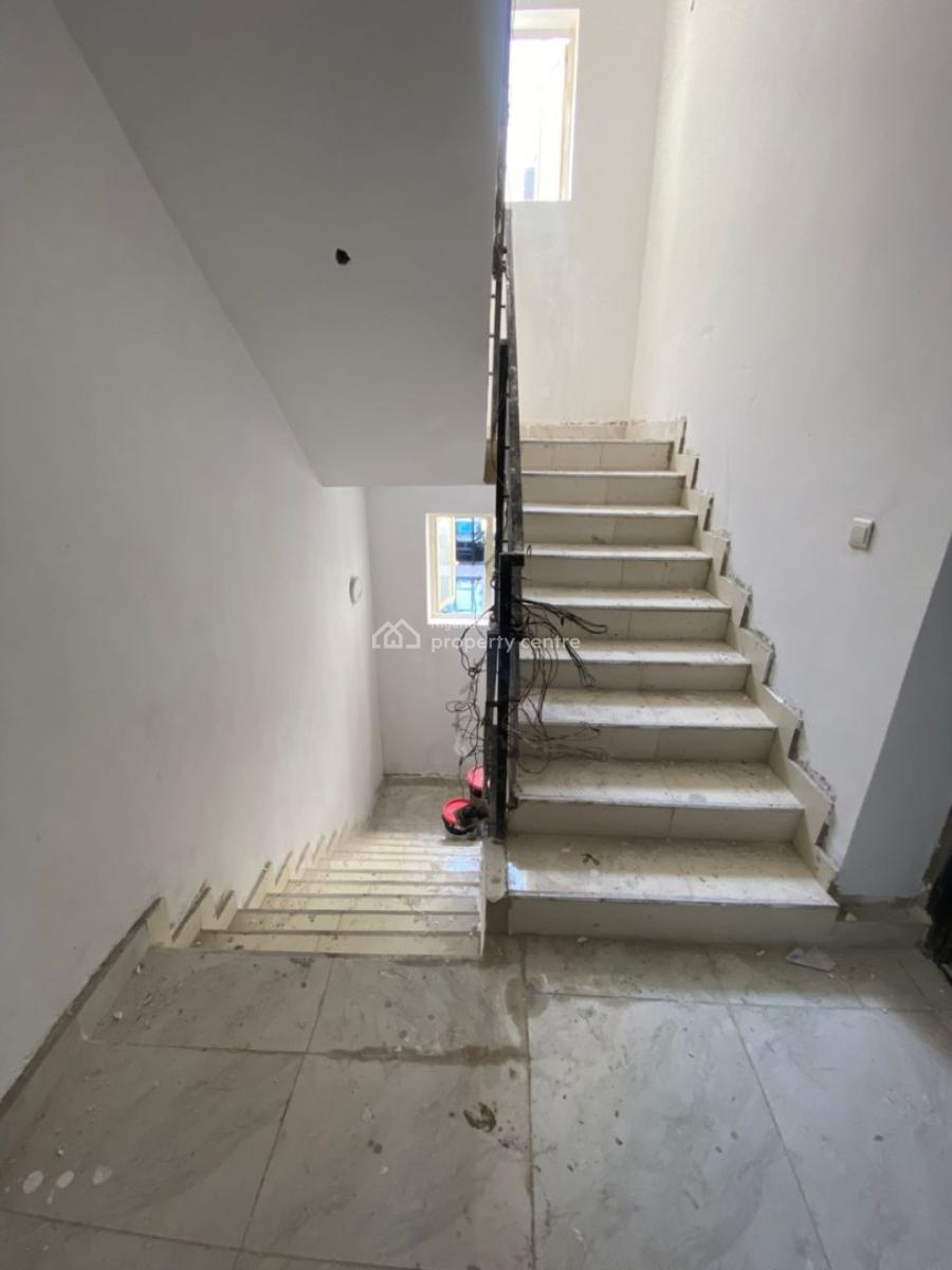 2 Bedroom Maisonatte, Ikate, Lekki, Lagos, Block of Flats for Sale