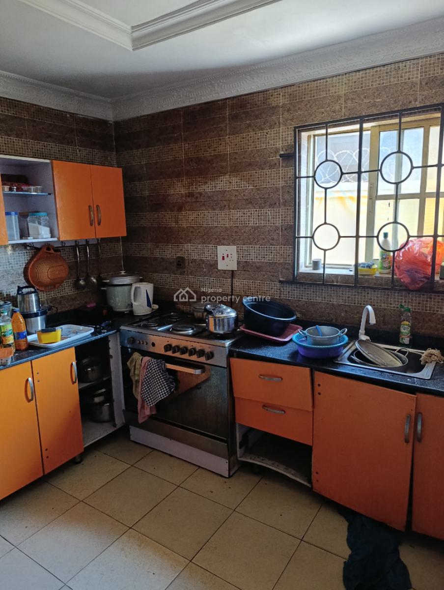 Modern Twin Flat of 3 Bedroom Each Full Pop on 561sqm, Love Estate,ope Odu, Elewuro, Akobo, Ibadan, Oyo, Block of Flats for Sale