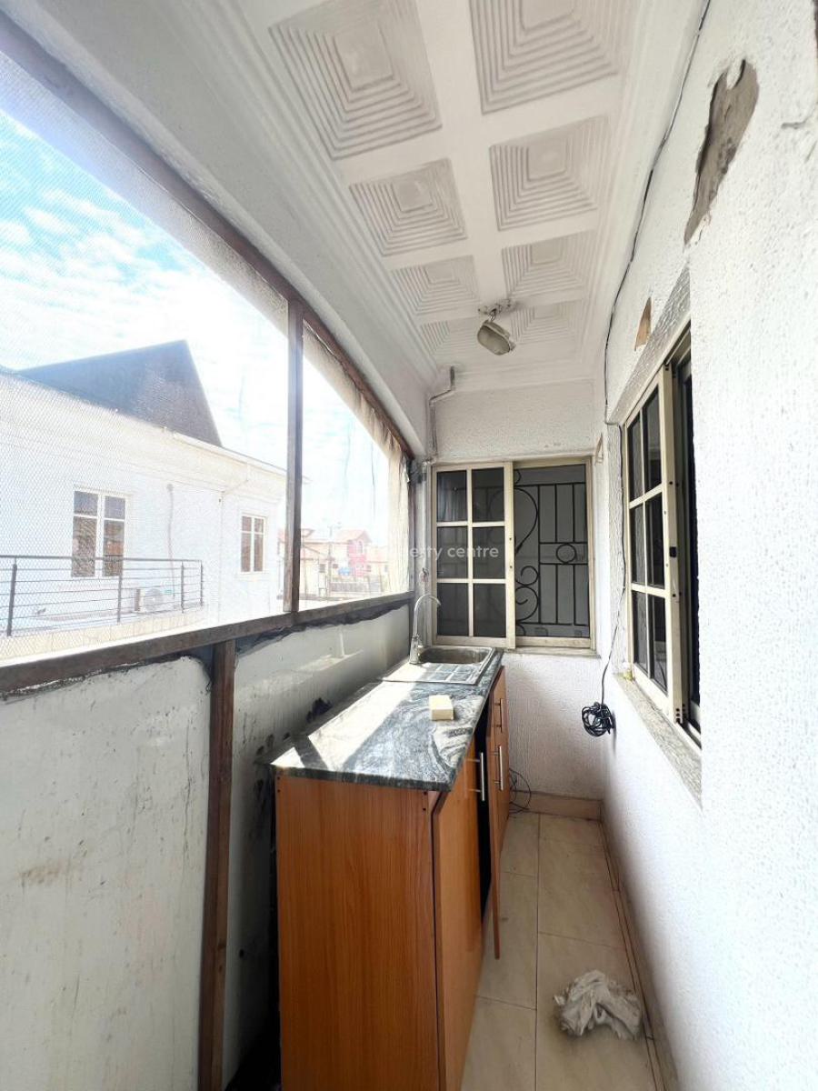 Lovely 1bedroom Apartment in a Secure Estate, Lekki Phase 1, Lekki, Lagos, Flat / Apartment for Rent