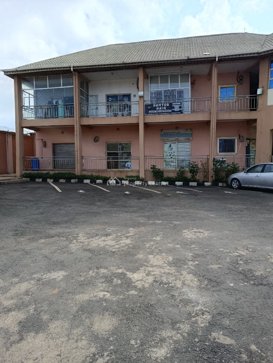 Set of Shops Facing The Tarred Road, Ojurin, Akobo, Ibadan, Oyo, Shop for Rent
