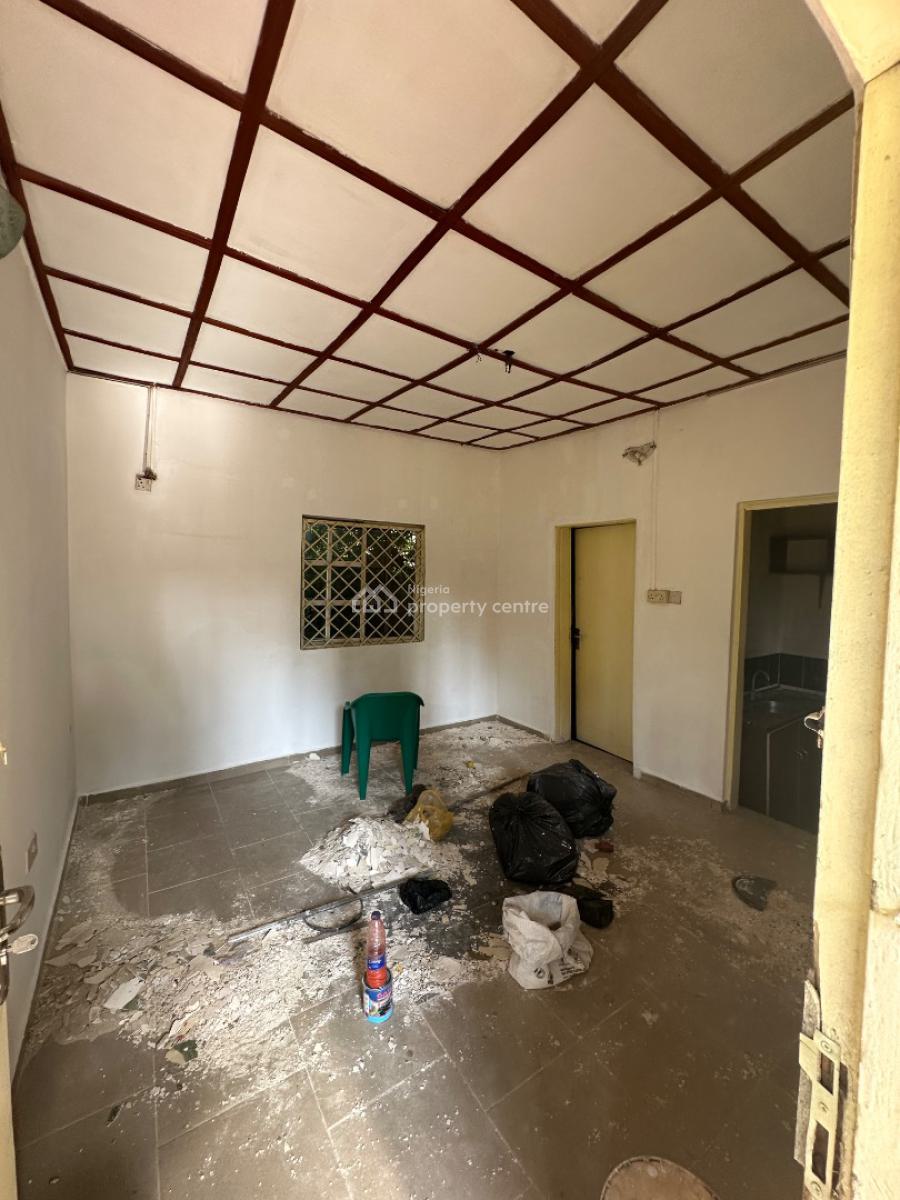 Standard Me Room Self Contain Apartment, 3rd Avenue, Gwarinpa, Abuja, Self Contain (single Rooms) for Rent