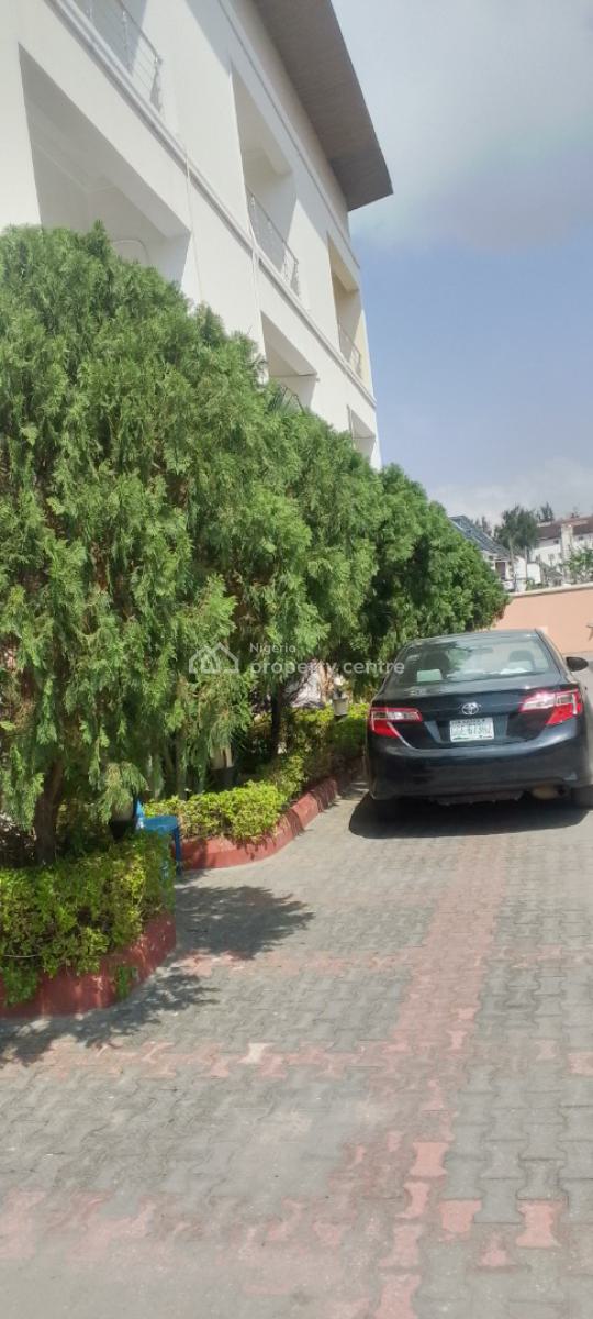 a Semi Master Bedroom, Chevy View Estate Chevron Drive, Chevron, Lekki, Lagos, Self Contain (single Rooms) for Rent