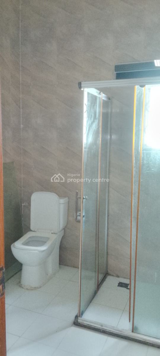 a Semi Master Bedroom, Chevy View Estate Chevron Drive, Chevron, Lekki, Lagos, Self Contain (single Rooms) for Rent