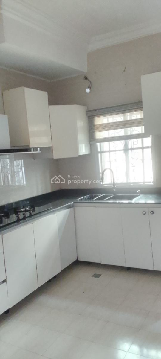 a Semi Master Bedroom, Chevy View Estate Chevron Drive, Chevron, Lekki, Lagos, Self Contain (single Rooms) for Rent