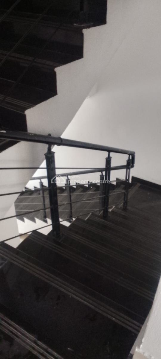 a Semi Master Bedroom, Chevy View Estate Chevron Drive, Chevron, Lekki, Lagos, Self Contain (single Rooms) for Rent