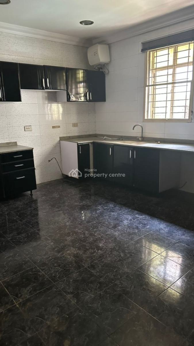 Classic  2 Bedroom  Self Service Apartment, Lekki Phase 1, Lekki, Lagos, Flat / Apartment for Rent