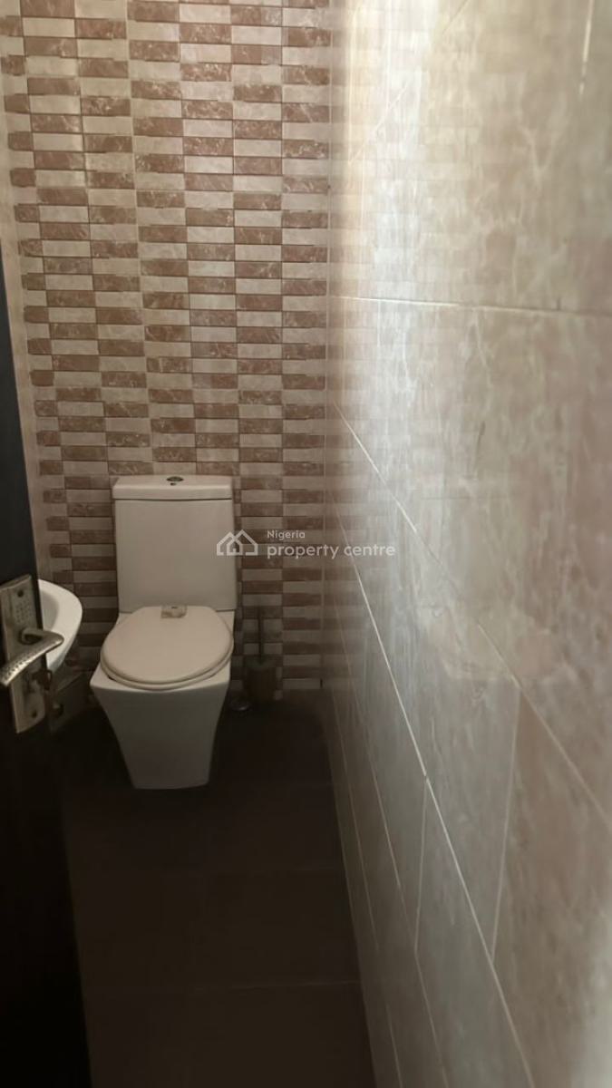 Classic  2 Bedroom  Self Service Apartment, Lekki Phase 1, Lekki, Lagos, Flat / Apartment for Rent