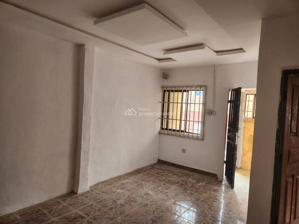 2 Units of 2 Bedroom Flat, Anifalaje, Akobo, Ibadan, Oyo, Flat / Apartment for Rent