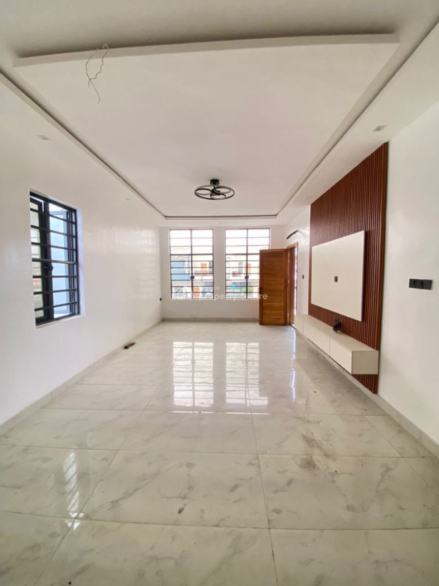 Contemporary 5 Bedroom Terrace Duplex with Bq, Ologolo, Lekki, Lagos, Terraced Duplex for Sale