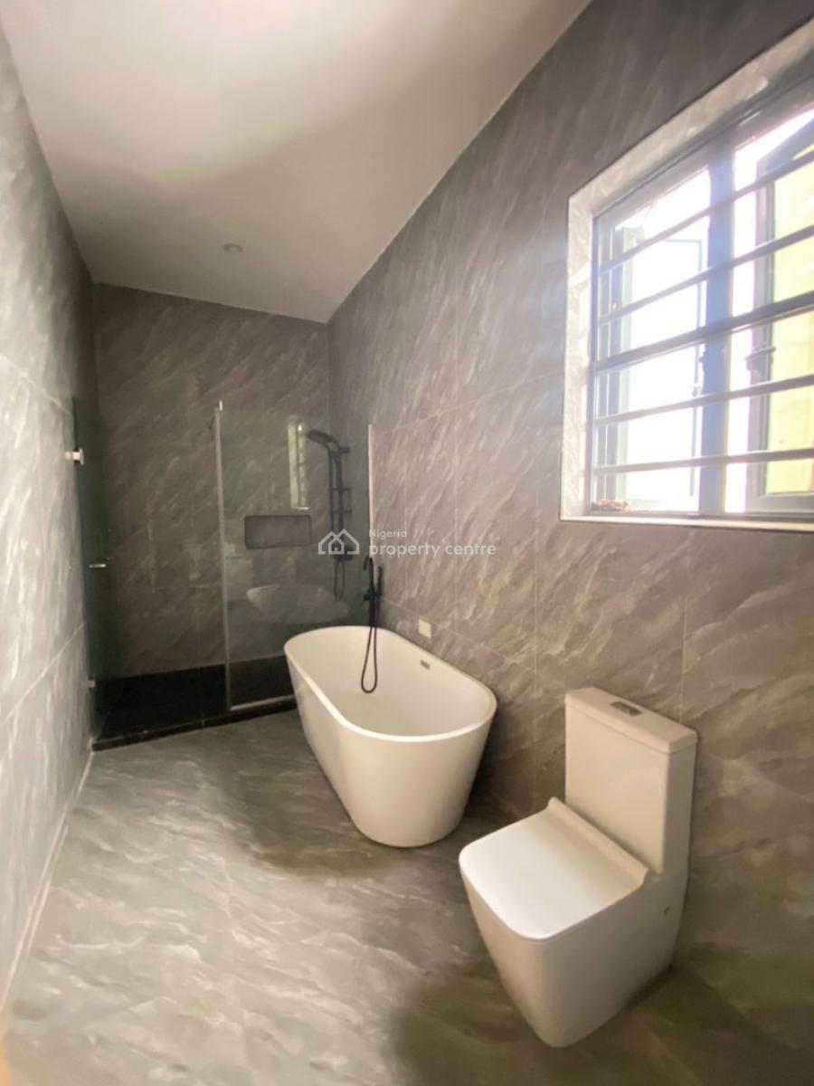 Contemporary 5 Bedroom Terrace Duplex with Bq, Ologolo, Lekki, Lagos, Terraced Duplex for Sale