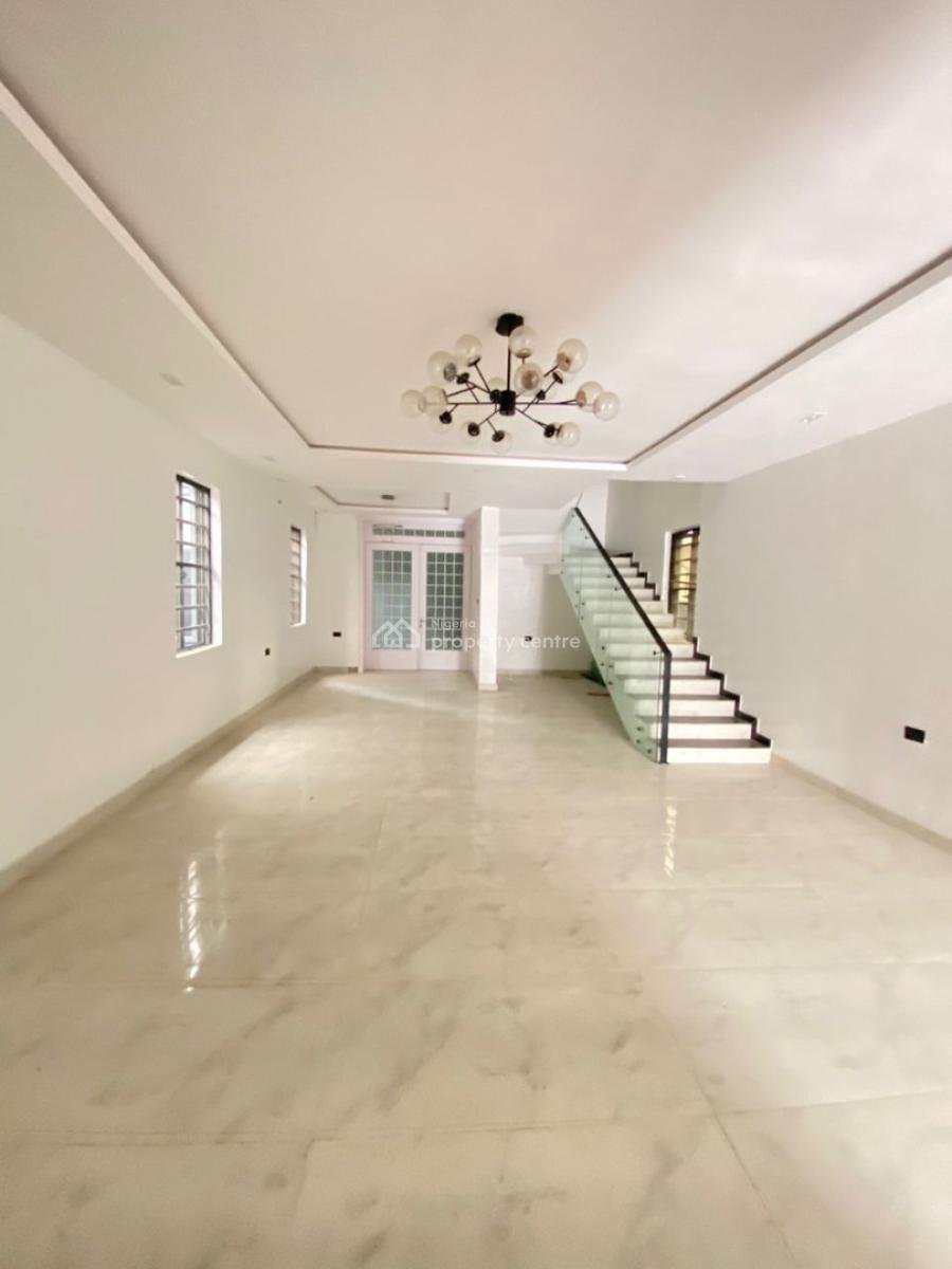 Contemporary 5 Bedroom Terrace Duplex with Bq, Ologolo, Lekki, Lagos, Terraced Duplex for Sale