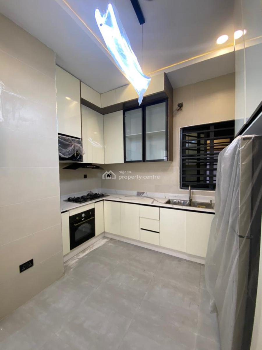 Luxury 3 Bedroom Serviced Apartment with a Pool and Elevator, Lekki Phase 1, Lekki, Lagos, Flat / Apartment for Sale