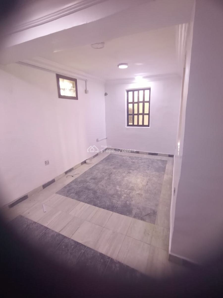 3 Bedroom Duplex Office Space with 3 Toilets, Lekki Phase 1, Lekki, Lagos, Office Space for Rent