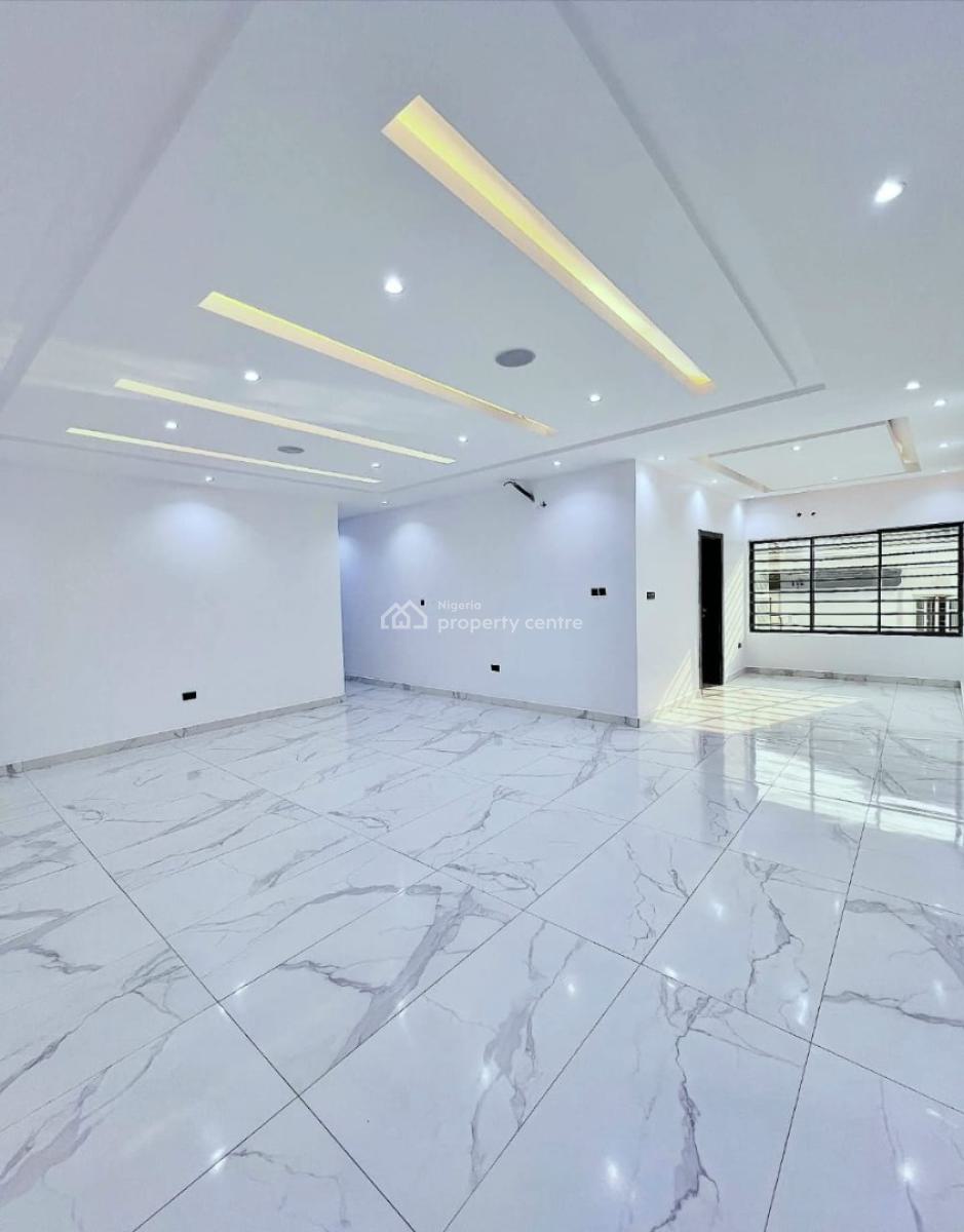 Fully Serviced 3 Bedroom Apartments, Lekki Phase 1, Lekki, Lagos, Flat / Apartment for Sale