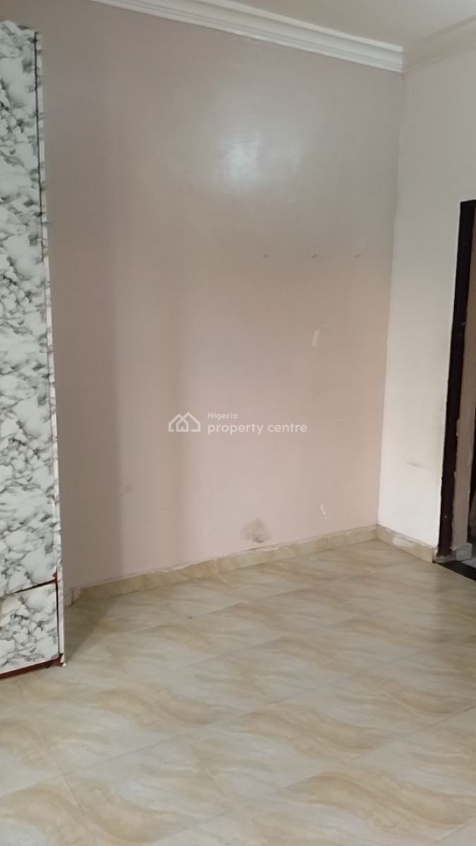 Recently Vacated 2 Bed with Clean Water, Sangotedo, Ajah, Lagos, Flat / Apartment for Rent