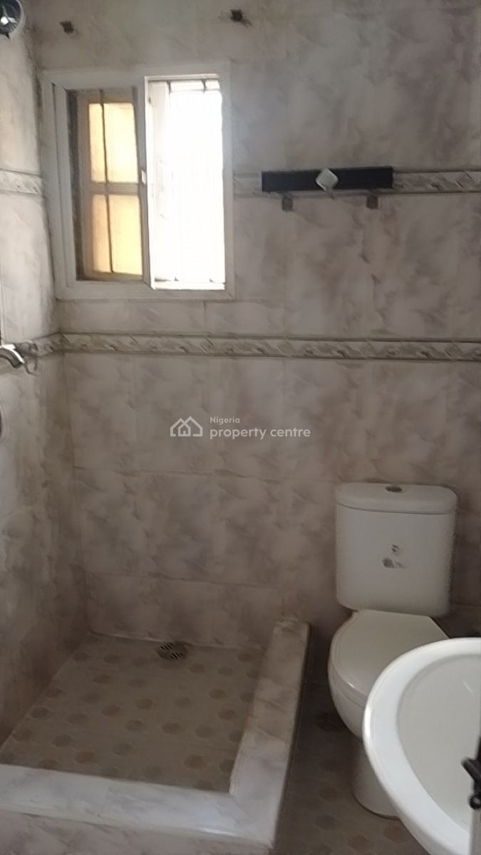 Recently Vacated 2 Bed with Clean Water, Sangotedo, Ajah, Lagos, Flat / Apartment for Rent