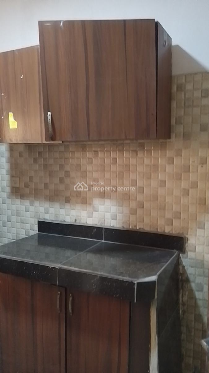 Recently Vacated 2 Bed with Clean Water, Sangotedo, Ajah, Lagos, Flat / Apartment for Rent