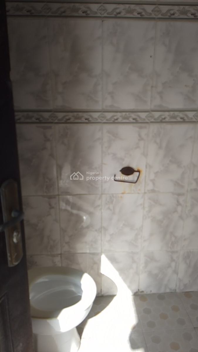 Recently Vacated 2 Bed with Clean Water, Sangotedo, Ajah, Lagos, Flat / Apartment for Rent