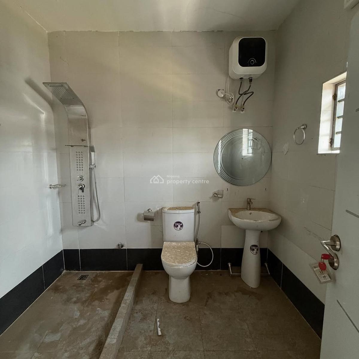 4 Bedroom Terrace Duplex with Bq, Gwarinpa, Abuja, Terraced Duplex for Sale