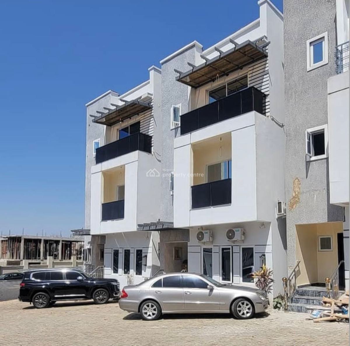 Furnished 4 Bedroom Terrace Duplex with Bq, Guzape District, Abuja, Terraced Duplex for Sale