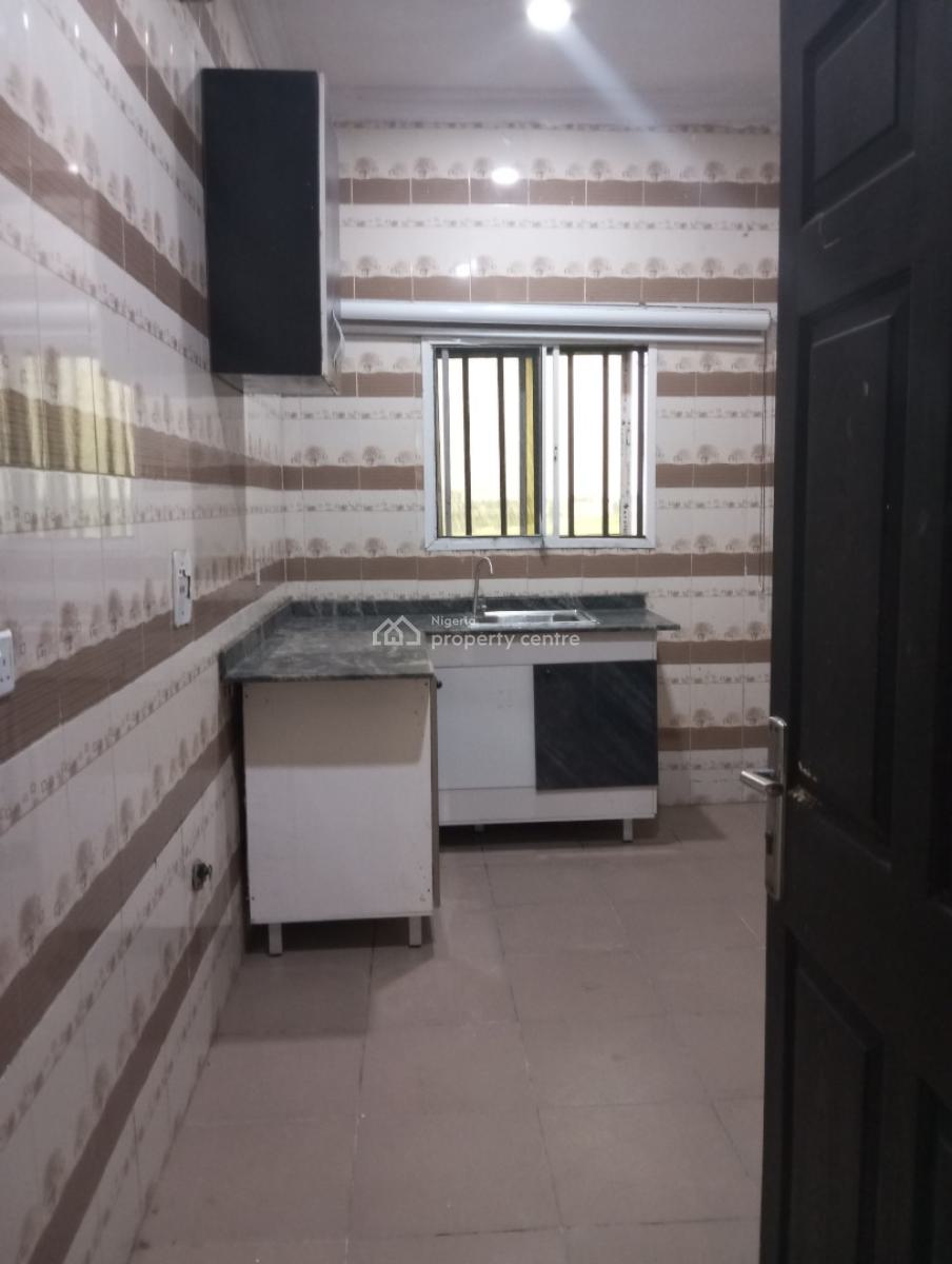 Specious Fully Serviced Studio, Chevron Drive, Lekki, Lagos, Flat / Apartment for Rent