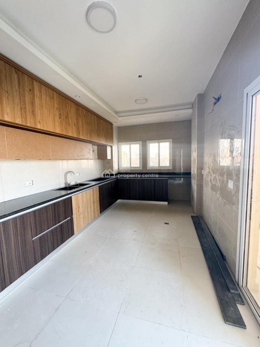 Exquisitely Finished 2 Bedroom Apartment in a Prime and Serene Area, Ideal for Personal Residence and Shortlet Investment, Lekki Phase 1, Lekki, Lagos, Flat / Apartment for Sale