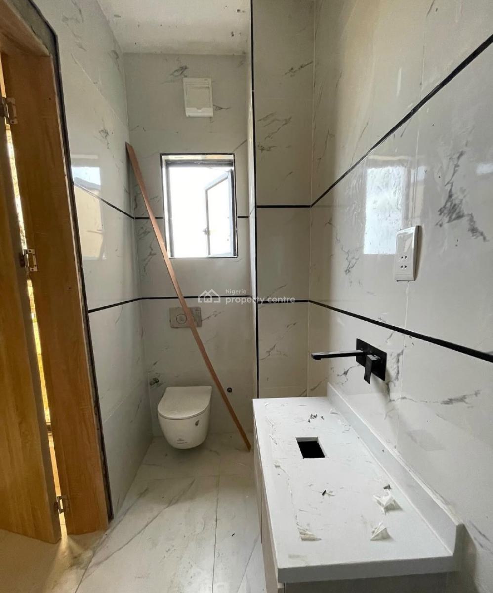 Luxury 2 Bedroom Flats with Bq, Lekki Phase 1, Lekki, Lagos, Flat / Apartment for Sale