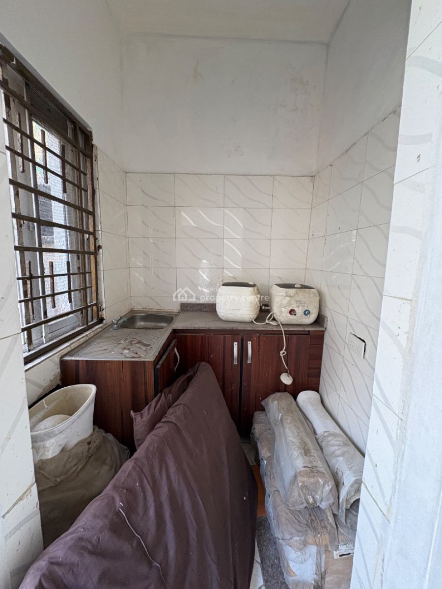 1 Bedroom Bq, Osapa, Lekki, Lagos, Self Contain (single Rooms) for Rent