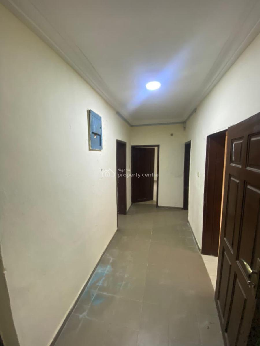 3 Bedroom Apartment in a Secured and Serene Estate, Agungi, Lekki, Lagos, Flat / Apartment for Rent