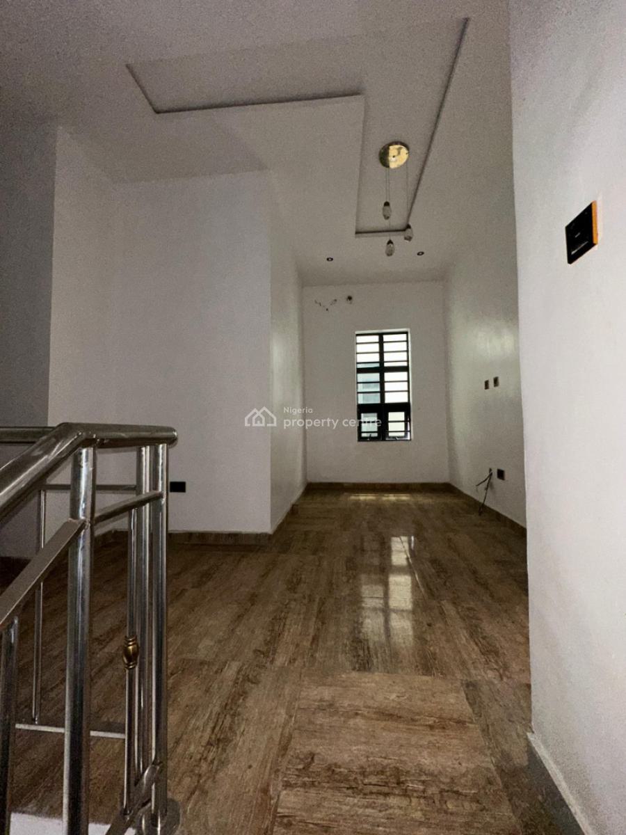 Classic 4 Bedroom Semi Detached Duplex with Bq in a Secure Estate, Orchid, Lekki, Lagos, Semi-detached Duplex for Sale