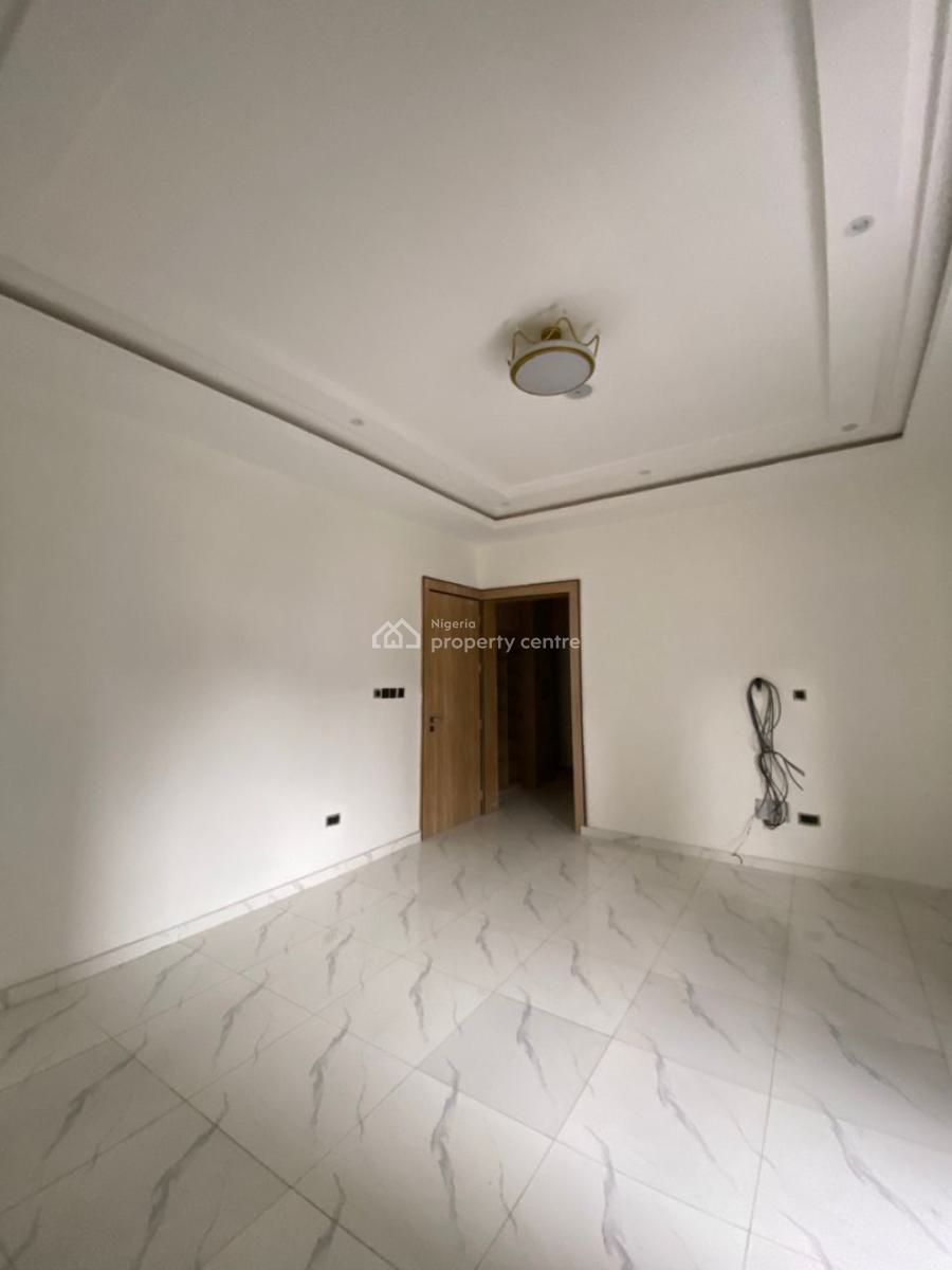 4 Bedroom Duplex with Bq, Chevron Drive, Lekki, Lagos, Semi-detached Duplex for Sale