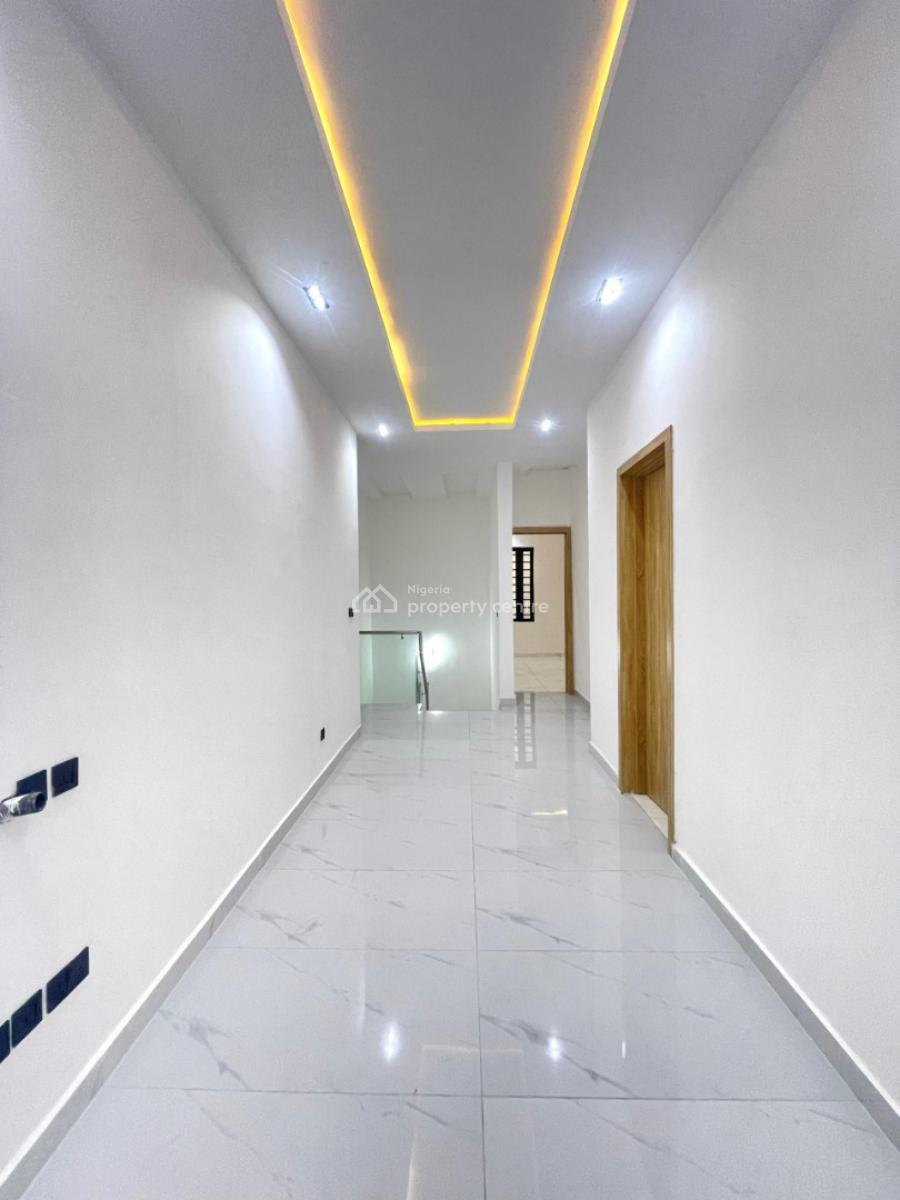 Classic 4 Bedroom Detached Duplex Bq in a Secure Estate, Lekki, Lagos, Detached Duplex for Sale