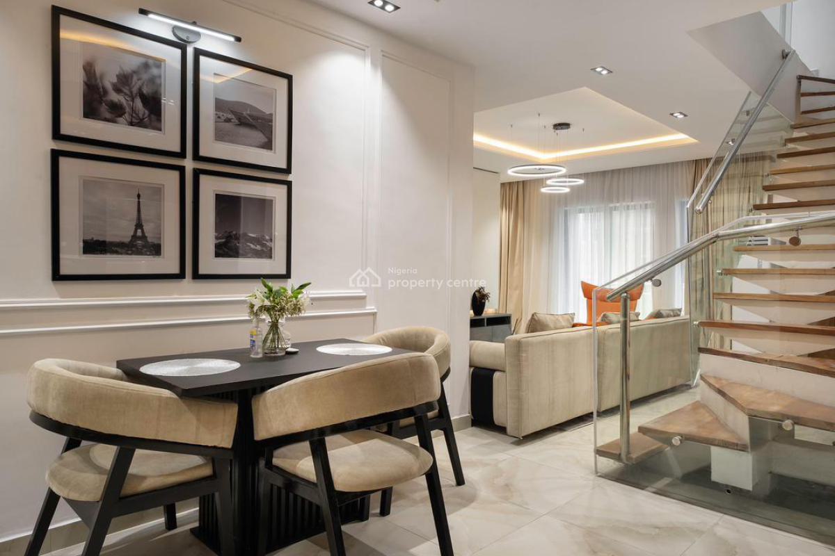 2 Bedroom Maisonette, Lekki Phase 1, Lekki, Lagos, Flat / Apartment Short Let