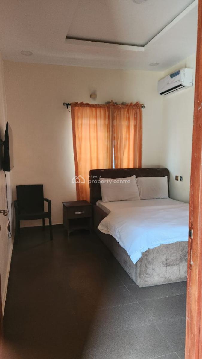 6 Bedrooom Apartments with Swimming Pool and Party Area, Ori-oke, Ogudu, Lagos, Commercial Property Short Let