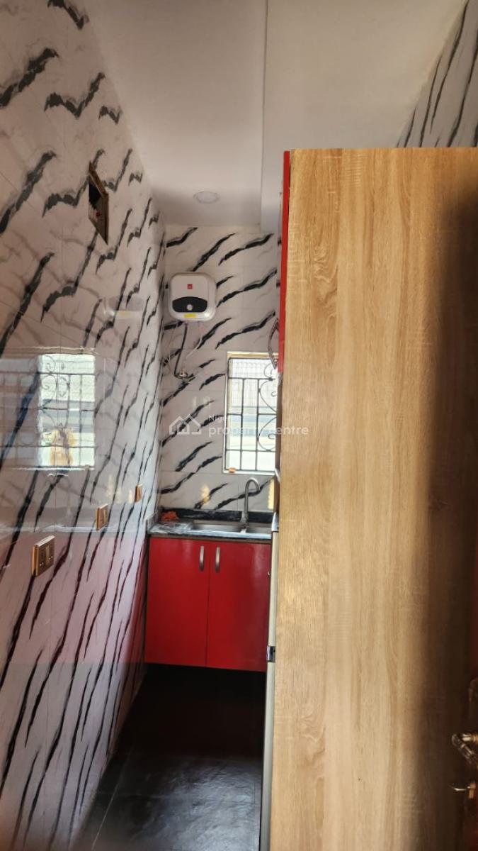 6 Bedrooom Apartments with Swimming Pool and Party Area, Ori-oke, Ogudu, Lagos, Commercial Property Short Let