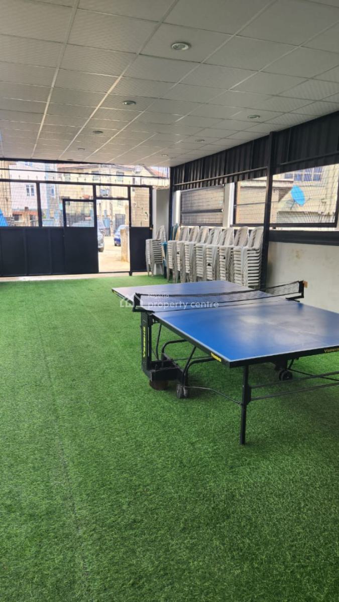 6 Bedrooom Apartments with Swimming Pool and Party Area, Ori-oke, Ogudu, Lagos, Commercial Property Short Let