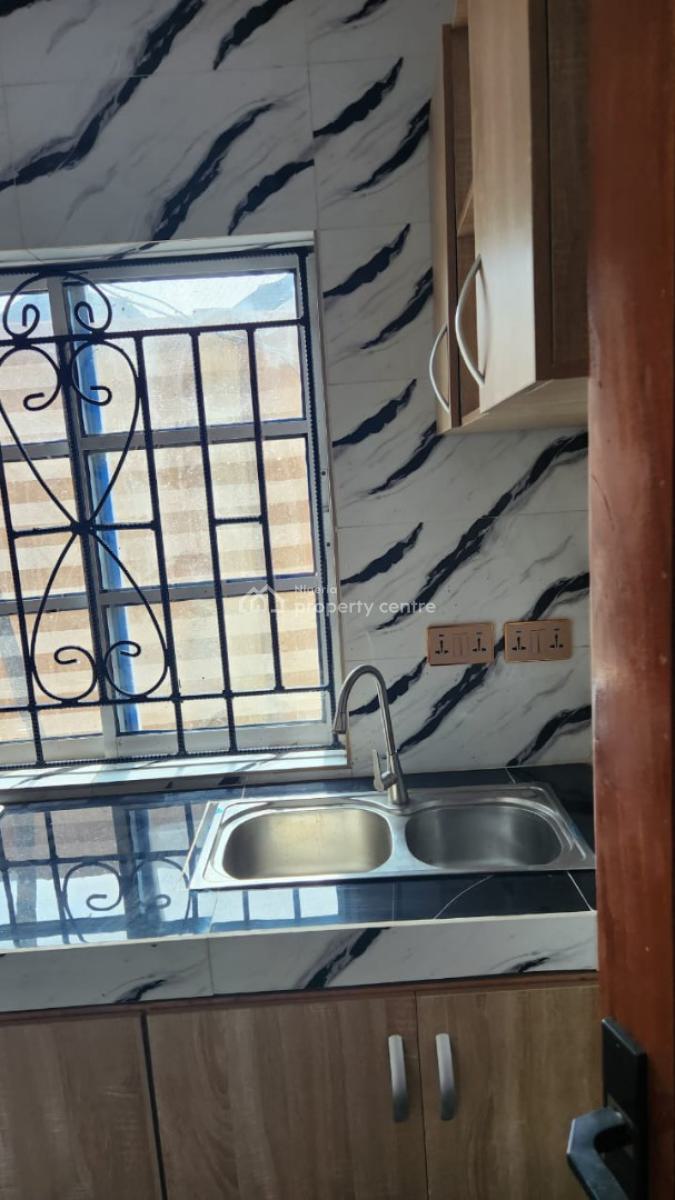 6 Bedrooom Apartments with Swimming Pool and Party Area, Ori-oke, Ogudu, Lagos, Commercial Property Short Let