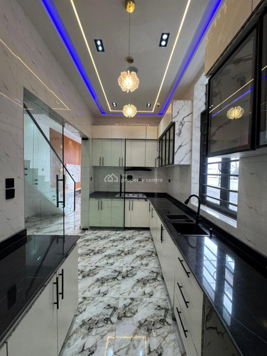 Aesthetically Pleasing 4 Bedroom Semi-detached Duplex with Bq, Ajah, Lagos, Semi-detached Duplex for Sale