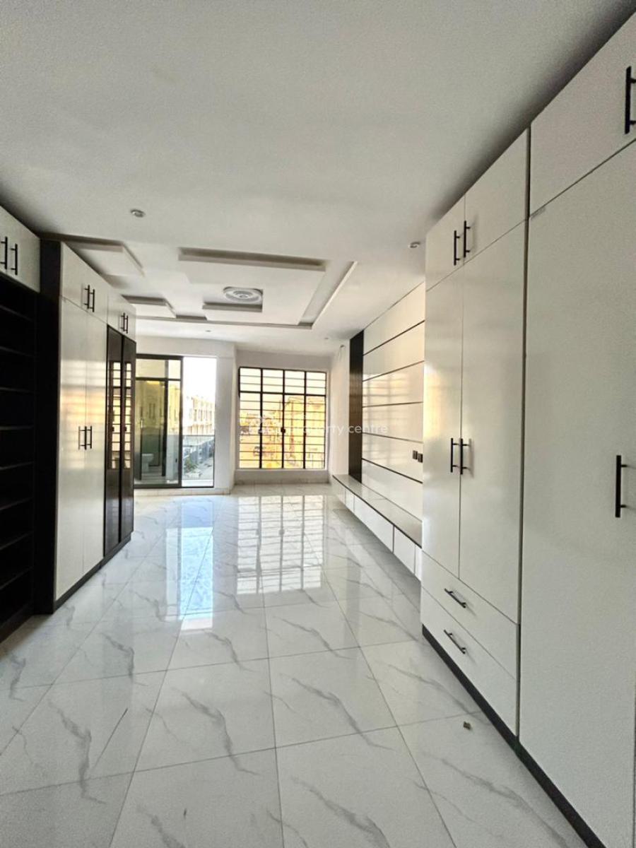 Spacious 4bedroom Semi Detached, Ikota, Lekki, Lagos, Semi-detached Duplex for Sale