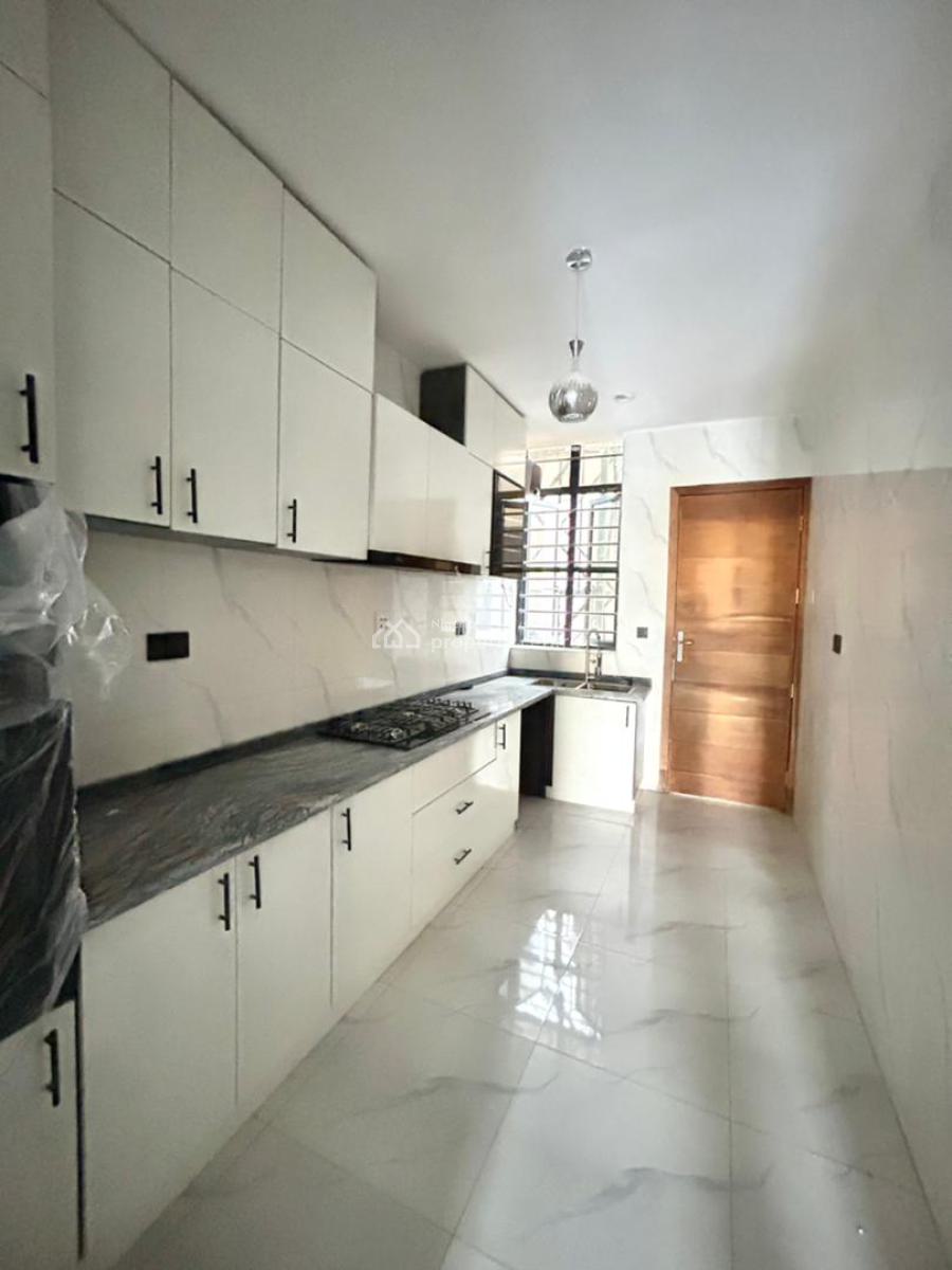 Spacious 4bedroom Semi Detached, Ikota, Lekki, Lagos, Semi-detached Duplex for Sale