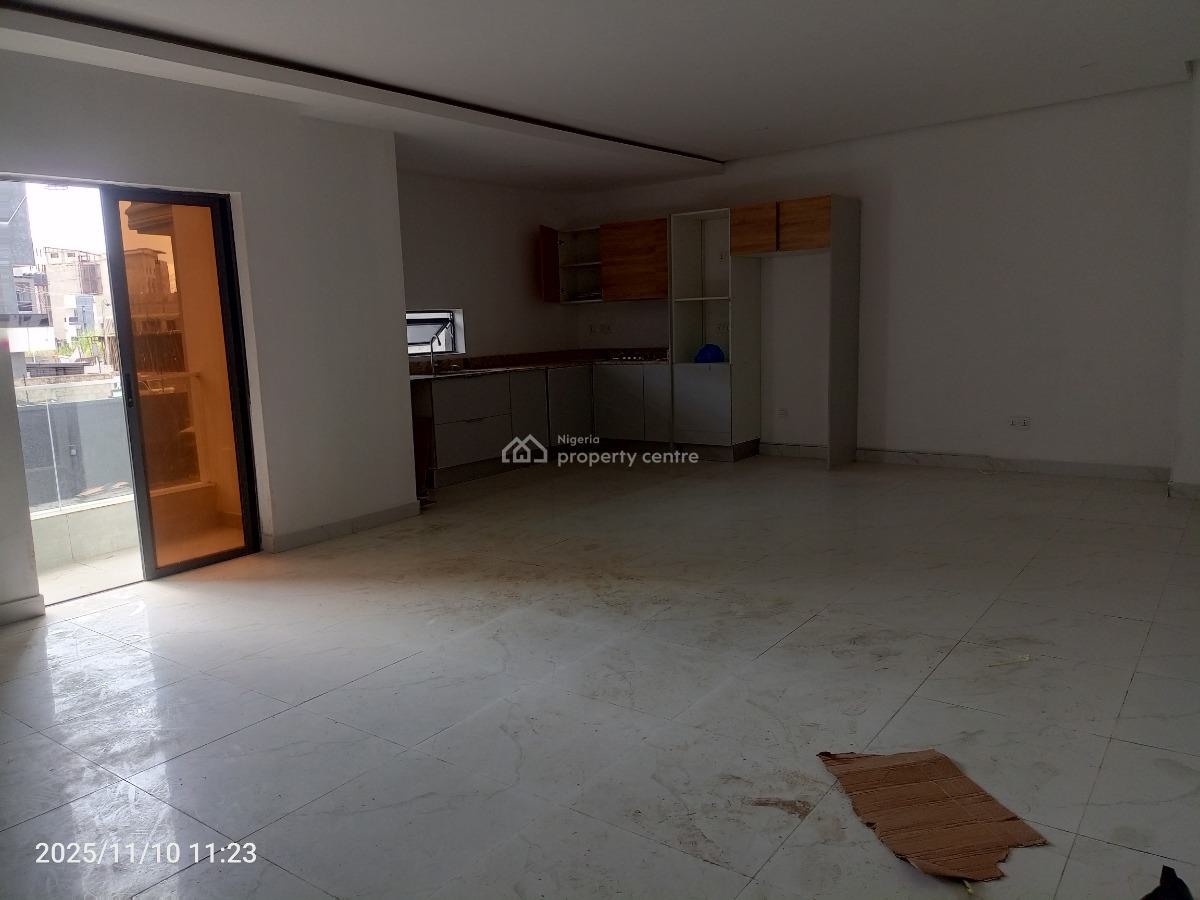 2 Bedroom Luxurious Maisonette, Freedom Way, Lekki Phase 1, Lekki, Lagos, Block of Flats for Sale